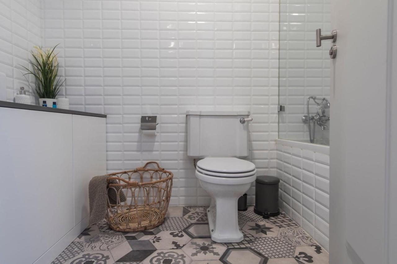 Lovelystay - 3 Bedroom Downtown Wonderwall Lisabona Exterior foto