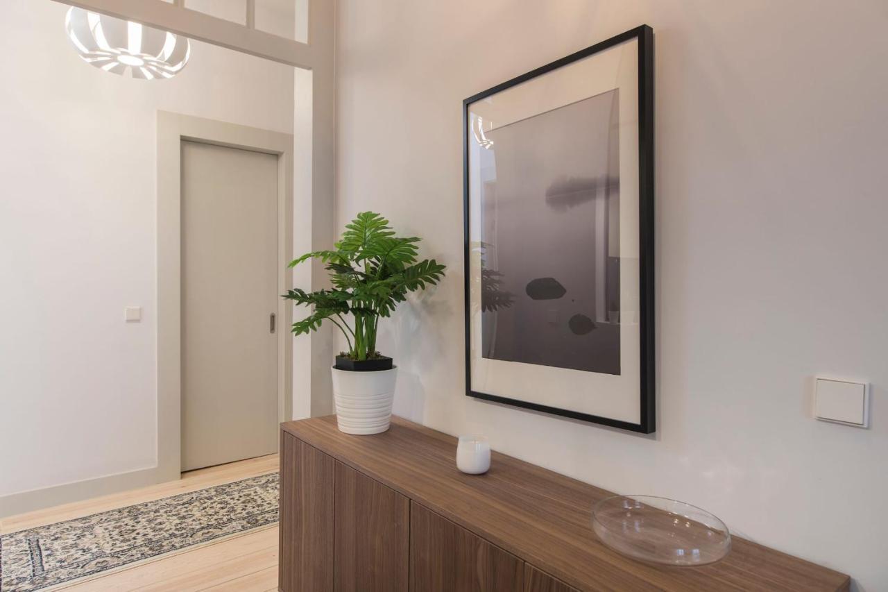 Lovelystay - 3 Bedroom Downtown Wonderwall Lisabona Exterior foto